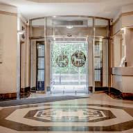 GEZE doors are just the tonic for London school of hygiene and tropical medicine GEZE doors are just the tonic for London school of hygiene and tropical medicine