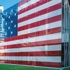 Glass support for star-spangled flag house Glass support for star-spangled flag house