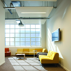 Steel-look aluminium windows for factory refurb