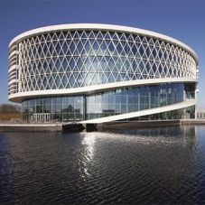Reynaers systems unite form with function at Barco One Reynaers systems unite form with function at Barco One