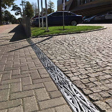 Hauraton introduces the METROPOLIS grating Hauraton introduces the METROPOLIS grating