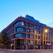 Former offices transformed into a beautiful jewel Former offices transformed into a beautiful jewel
