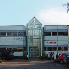 Newbury office building pioneers Daikin R32 chillers Newbury office building pioneers Daikin R32 chillers