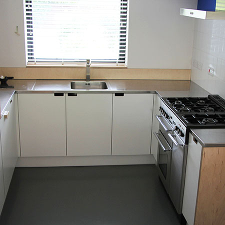 Stainless steel surfaces create family hub for kitchen Stainless steel surfaces create family hub for kitchen