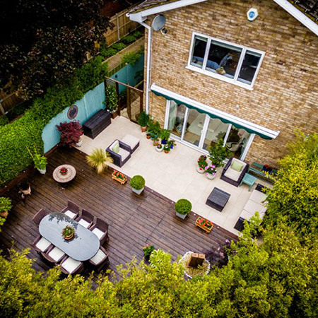 Balance pedestal range used for modern garden refurbishment Balance pedestal range used for modern garden refurbishment