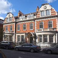Mumford & Wood rejuvenate this Historic building on New Cavendish Street Mumford & Wood rejuvenate this Historic building on New Cavendish Street