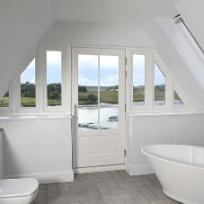 Spectacular Apartments Overlooking the River Colne Spectacular Apartments Overlooking the River Colne