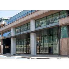 Skyline Architectural Aluminium makes an entrance at 10 Queen Street Place Skyline Architectural Aluminium makes an entrance at 10 Queen Street Place