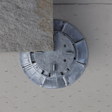 3 Things to Avoid With Metal Pedestals 3 Things to Avoid With Metal Pedestals