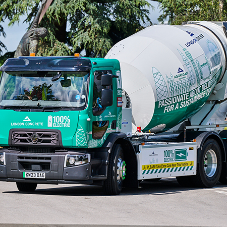 London’s First Electric Concrete Mixer Goes the Green Mile London’s First Electric Concrete Mixer Goes the Green Mile