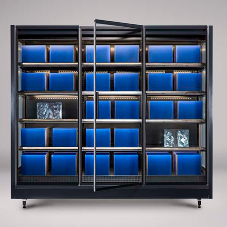 First supermarket to use slim SCHOTT glass door system for frozen goods First supermarket to use slim SCHOTT glass door system for frozen goods