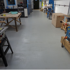Brewers New Milton Donates Floor Paint To Men’s Sheds