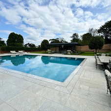 New Mapei pool constructed at magnificent Great Tew New Mapei pool constructed at magnificent Great Tew