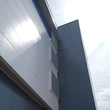 Advanced Smoke Ventilation Systems at Storage King Heathrow Facility Advanced Smoke Ventilation Systems at Storage King Heathrow Facility
