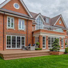 Luxury Private Residence Uses Buzon Adjustable Pedestals for Sun Deck
