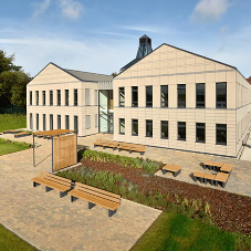 Broxap Enhances Outdoor Spaces at Ian Macleod Distillers' New HQ Broxap Enhances Outdoor Spaces at Ian Macleod Distillers' New HQ