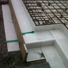 The ‘One Form’ stepped slab former