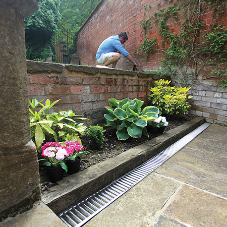 House & Garden: Domestic drainage & landscaping systems House & Garden: Domestic drainage & landscaping systems